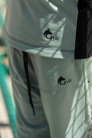 Детские шорты фисташкового цвета